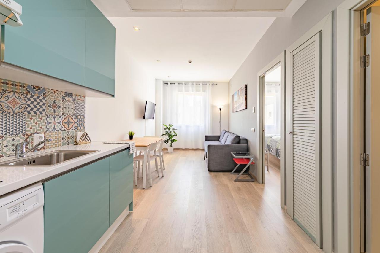 Apartment With Free Parking And Pool Bormujos Eksteriør bilde